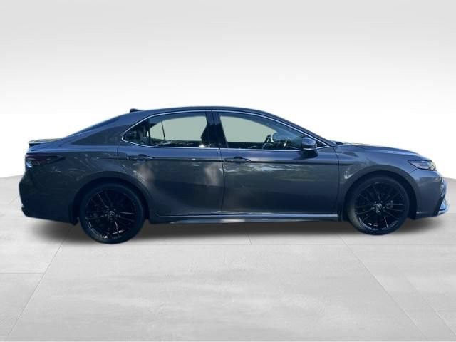 Certified 2022 Toyota Camry XSE FWD image 14