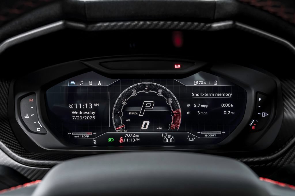 Used 2023 Lamborghini Urus Performante AWD/4WD image 16