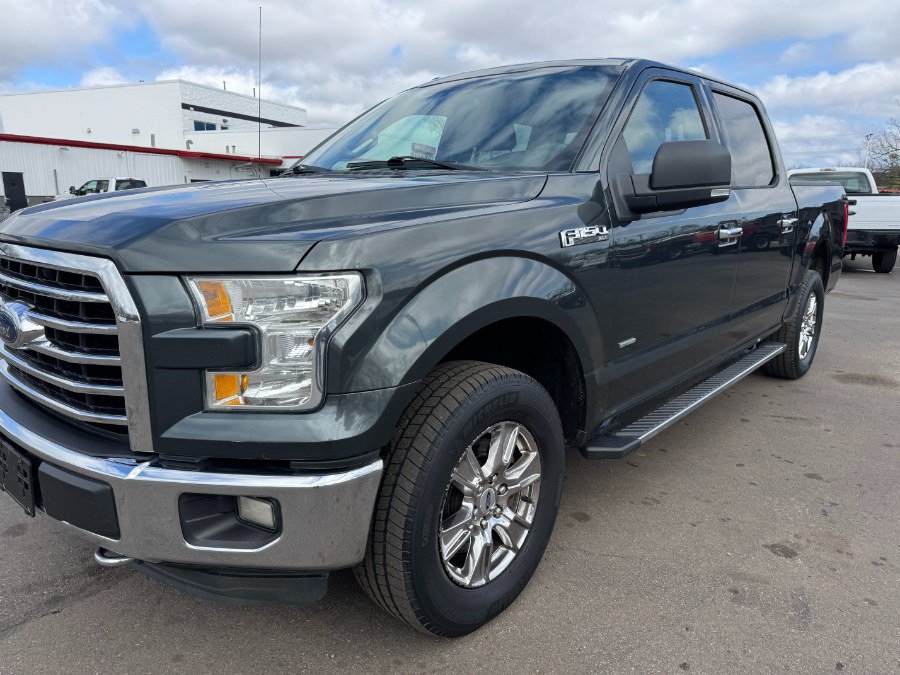 Used 2015 Ford F150 XLT w/ Equipment Group 302A Luxury AWD/4WD image 9