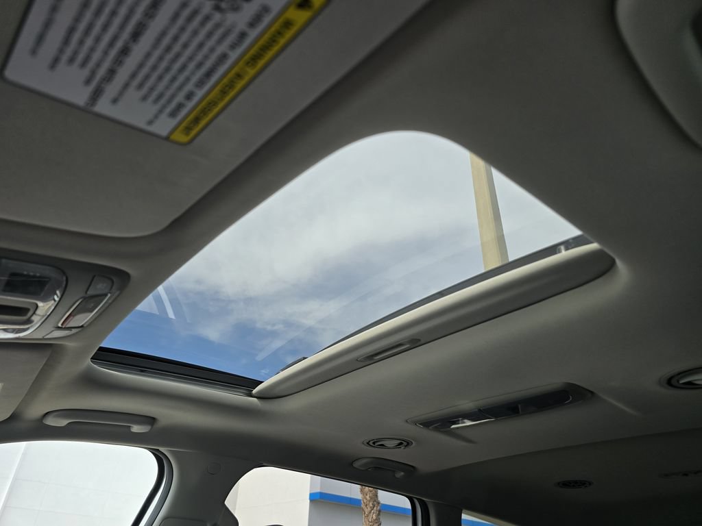 Used 2024 Kia Telluride S w/ S Sunroof Package FWD image 24