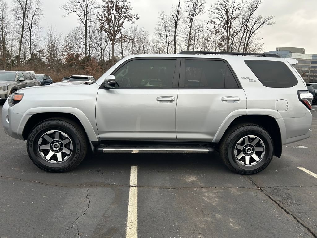 Used 2020 Toyota 4Runner TRD Off-Road Premium w/ Moonroof Package image 4