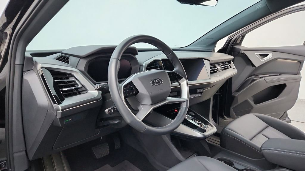 Used 2024 Audi Q4 e-tron Premium w/ Convenience Package image 19