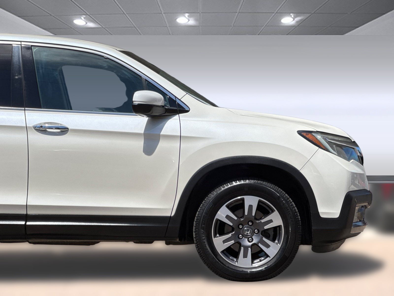 Used 2017 Honda Ridgeline RTL-E image 34