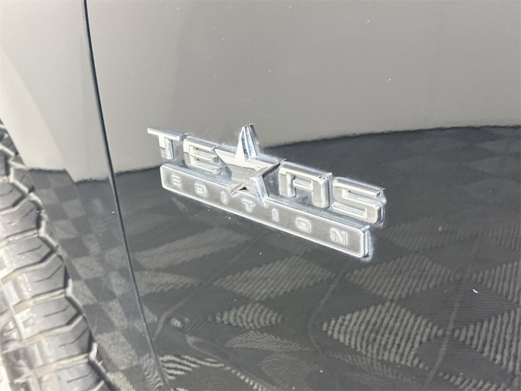 Used 2022 Chevrolet Silverado 1500 LTZ image 28