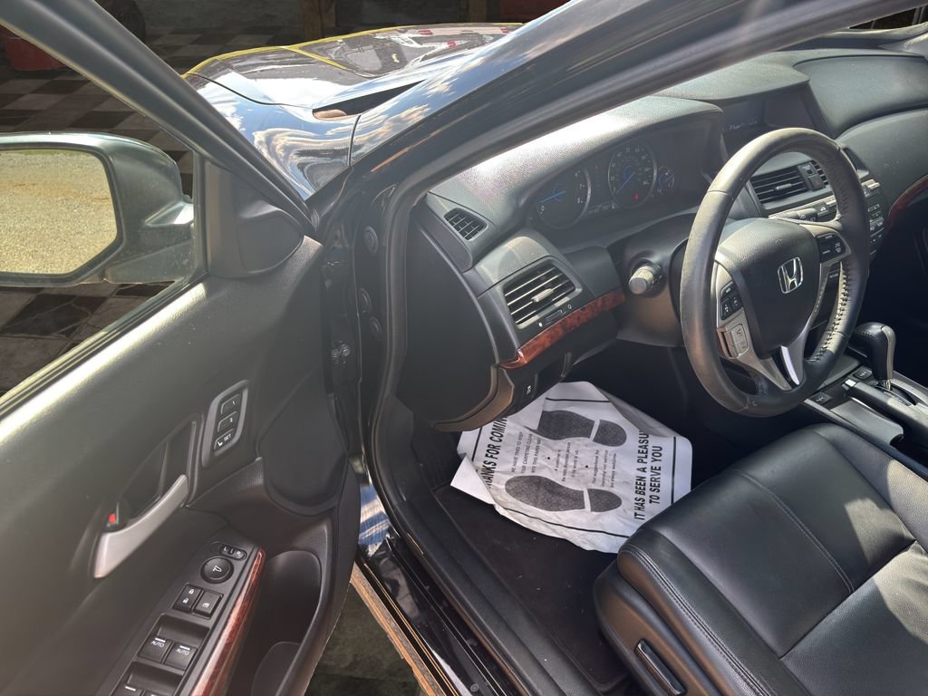 Used 2012 Honda Crosstour EX-L image 17