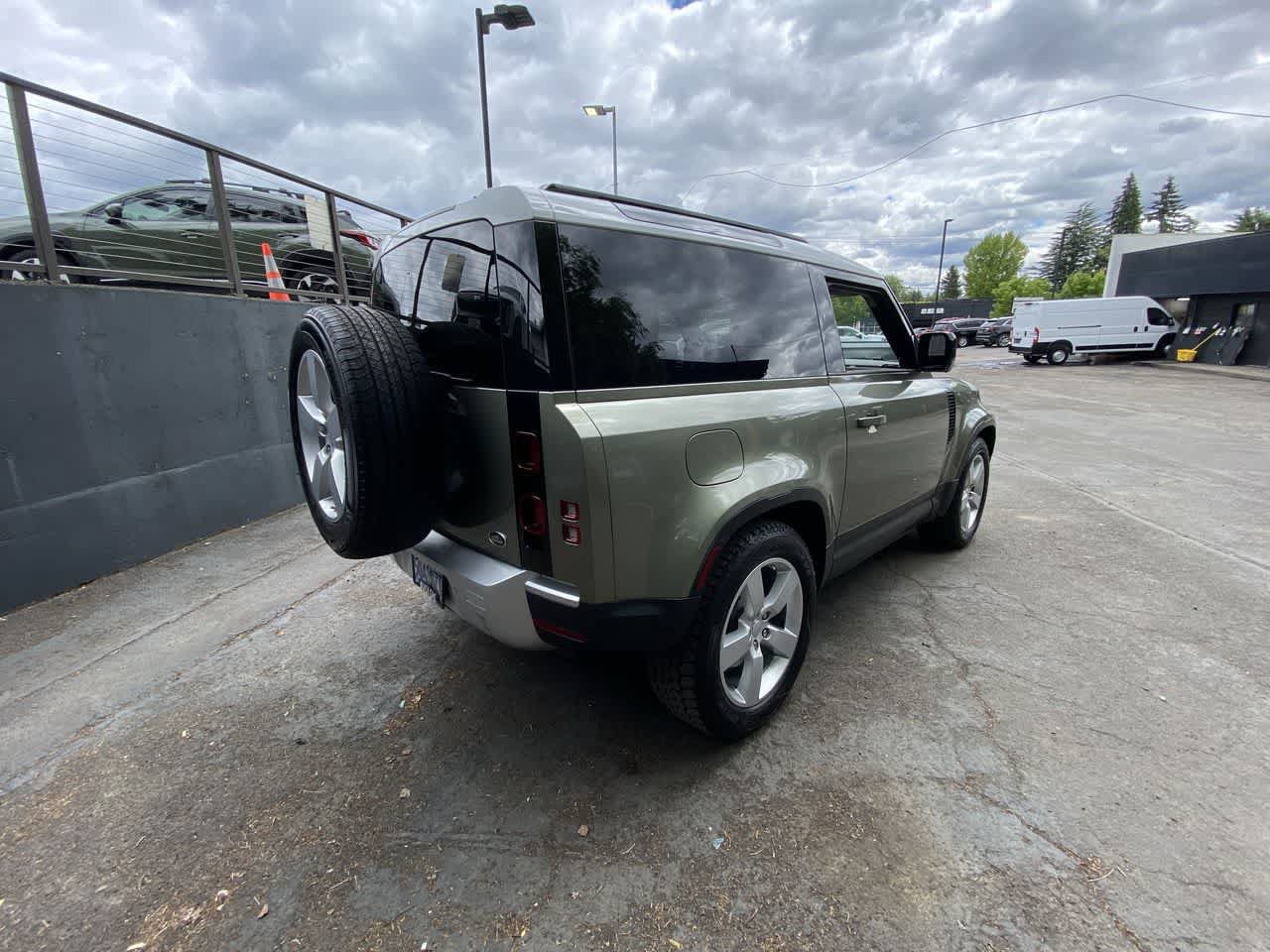 Used 2021 Land Rover Defender 90 First Edition AWD/4WD image 6