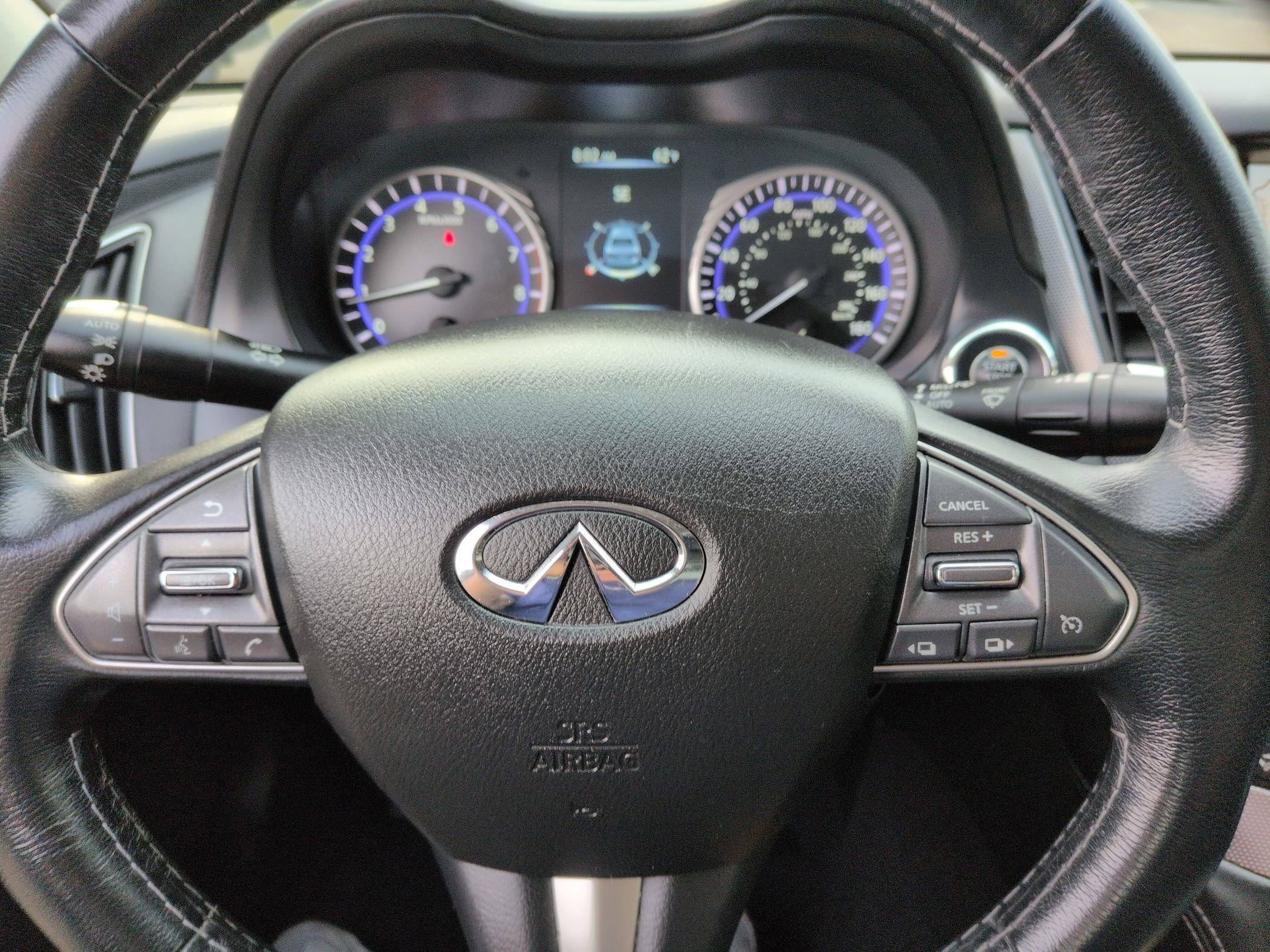 Used 2017 INFINITI Q50 Signature Edition w/ Cargo Package (L95) image 13