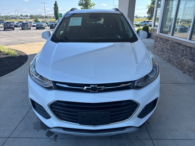 Used 2020 Chevrolet Trax LT w/ Driver Confidence Package FWD image 3