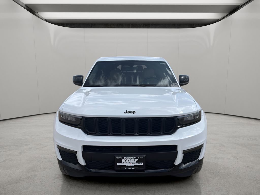 Used 2024 Jeep Grand Cherokee L Limited w/ Black Appearance Package image 8