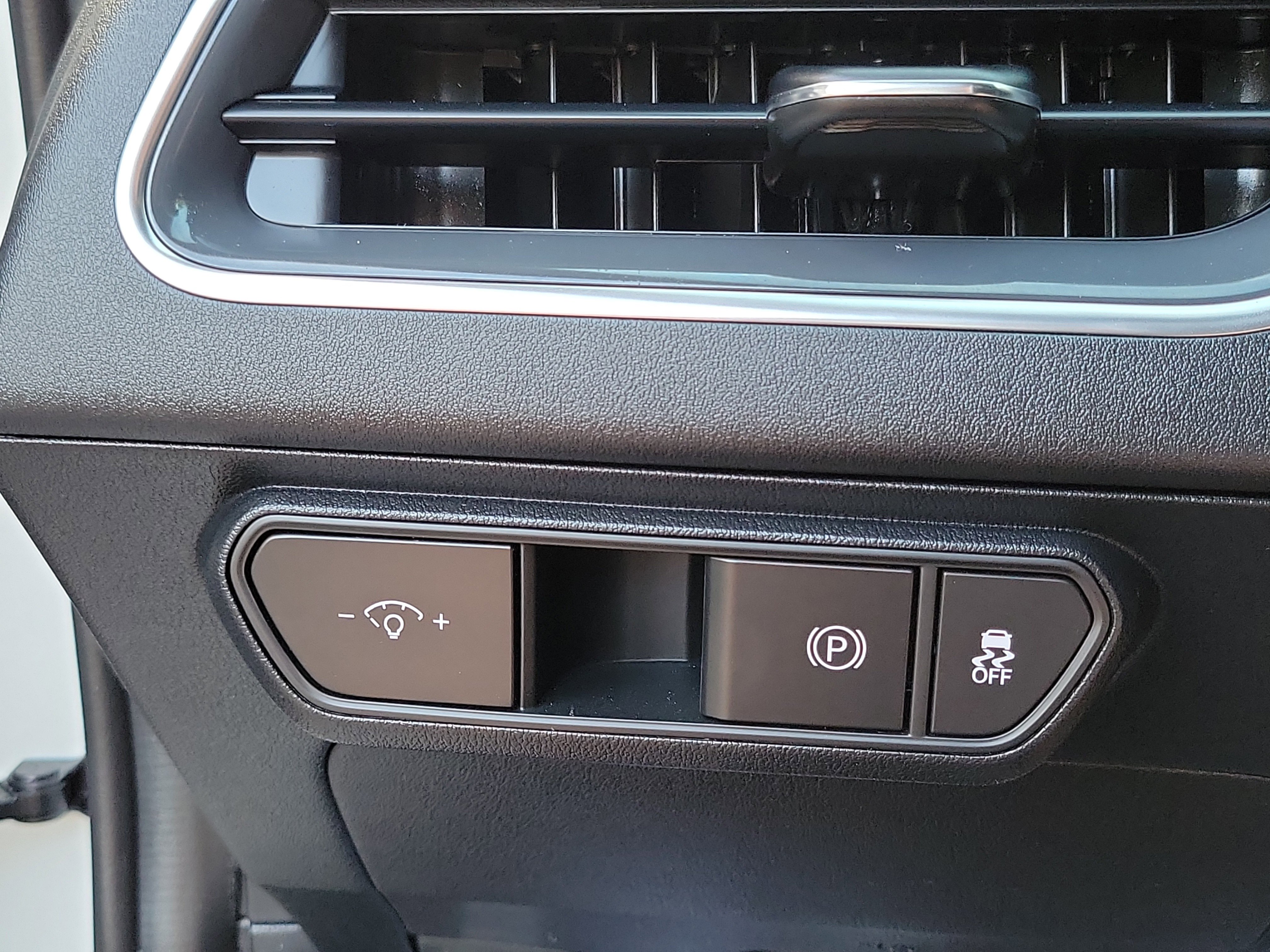 Used 2025 Kia K4 EX FWD image 12