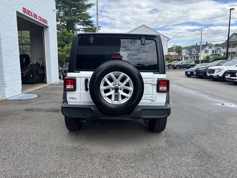 Used 2023 Jeep Wrangler Unlimited Sport AWD/4WD image 6