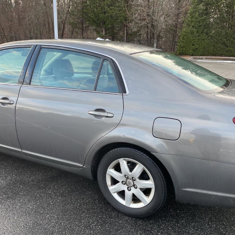 Used 2006 Toyota Avalon XL image 8