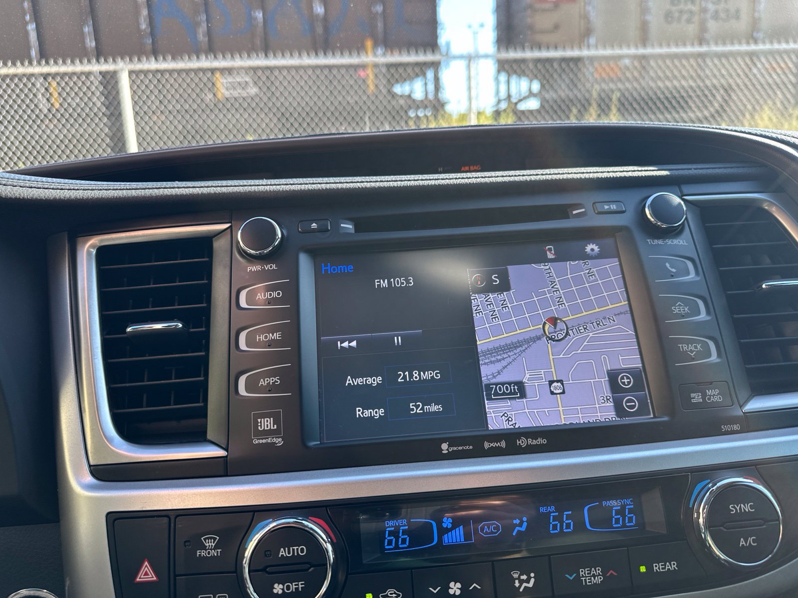 Used 2017 Toyota Highlander Limited Platinum FWD image 61