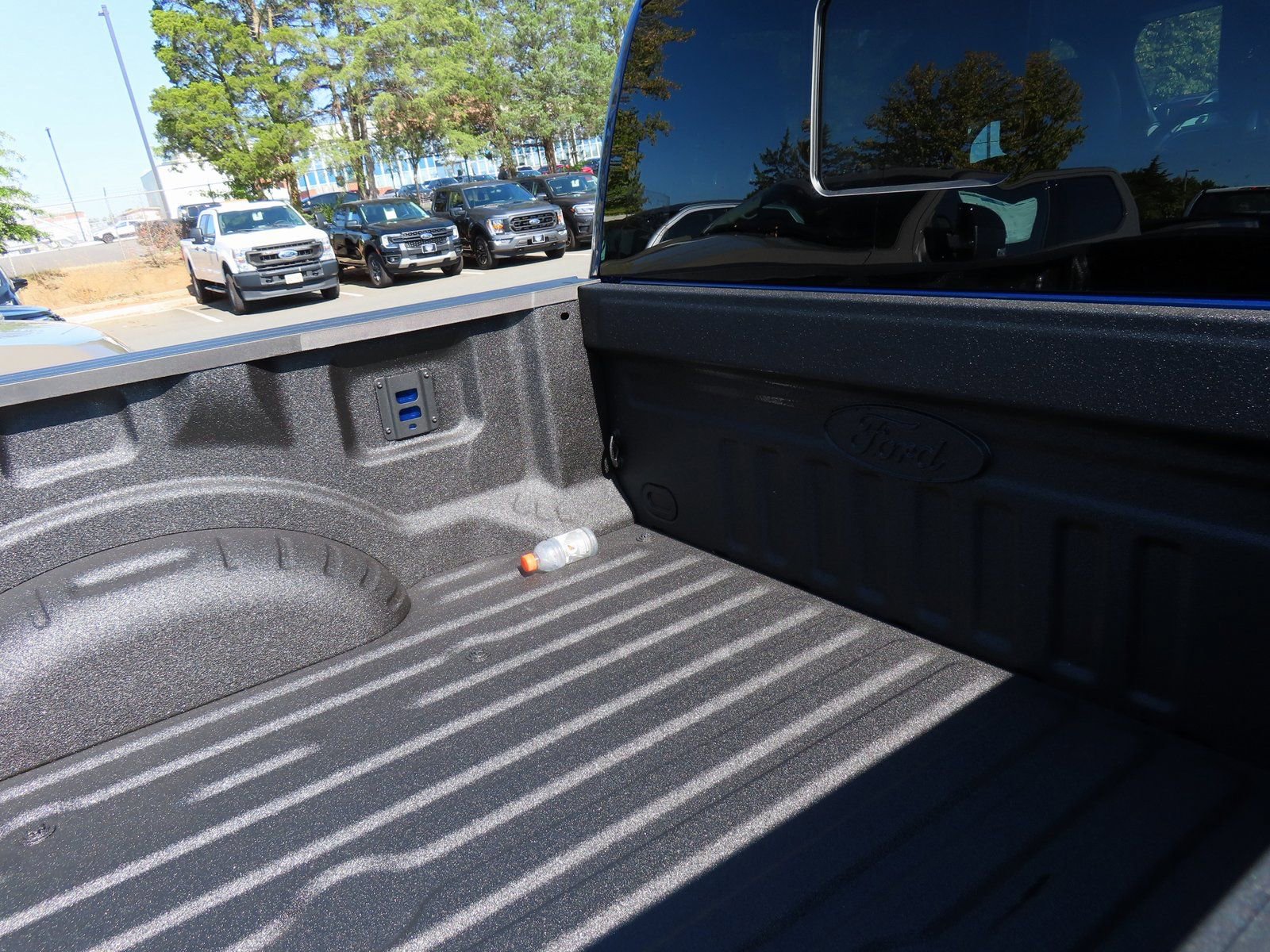 New 2026 Ford F250 Platinum image 9