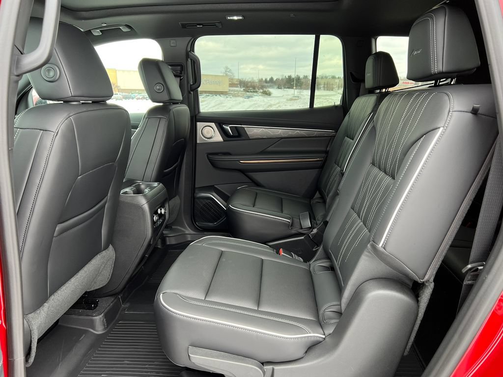 New 2026 Buick Enclave Avenir w/ Super Cruise Package AWD/4WD image 5