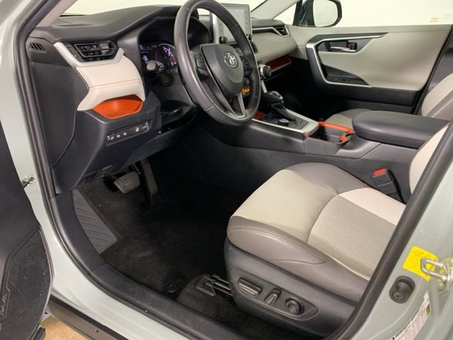 Used 2020 Toyota RAV4 Adventure w/ Convenience Package image 30