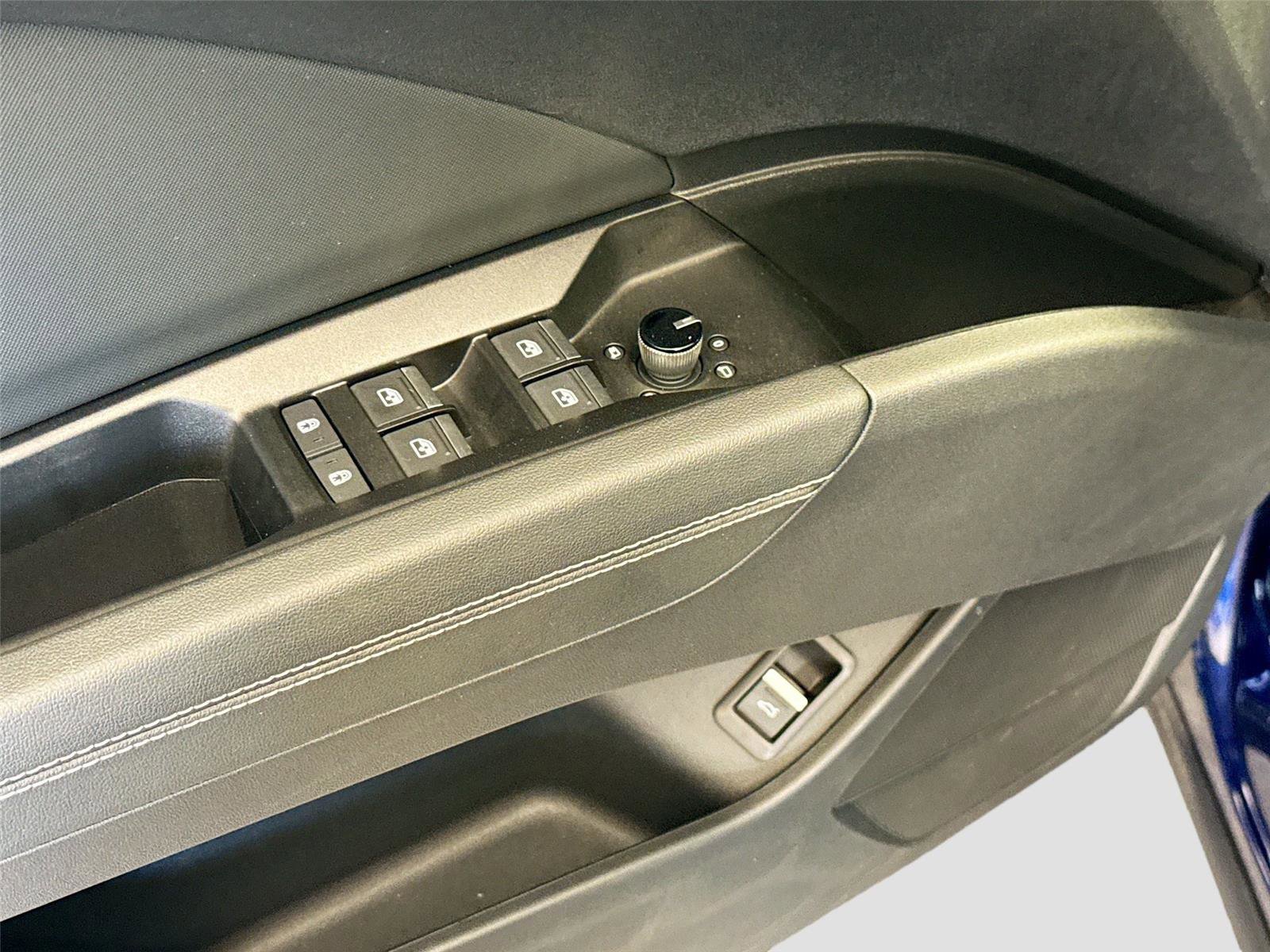 Certified 2023 Audi Q4 e-tron Premium Plus w/ Premium Plus image 18