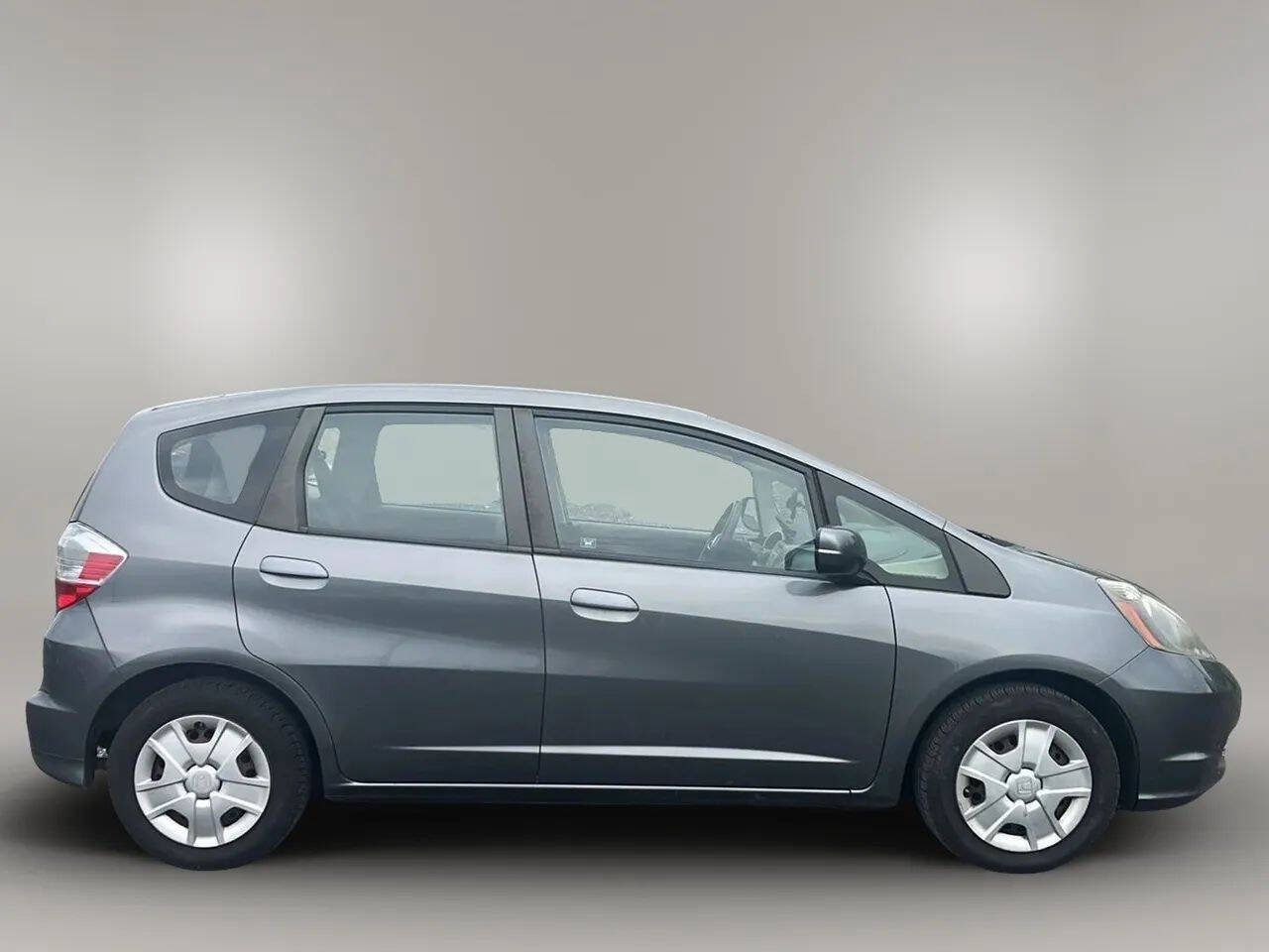 Used 2013 Honda Fit image 8