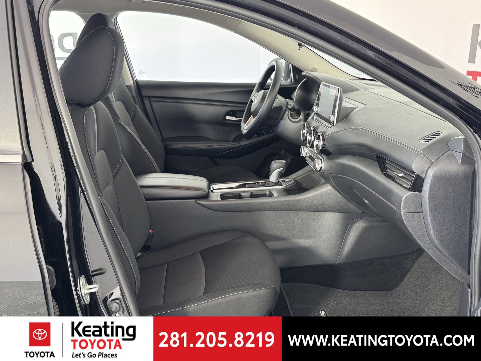 Used 2025 Nissan Sentra SV image 20