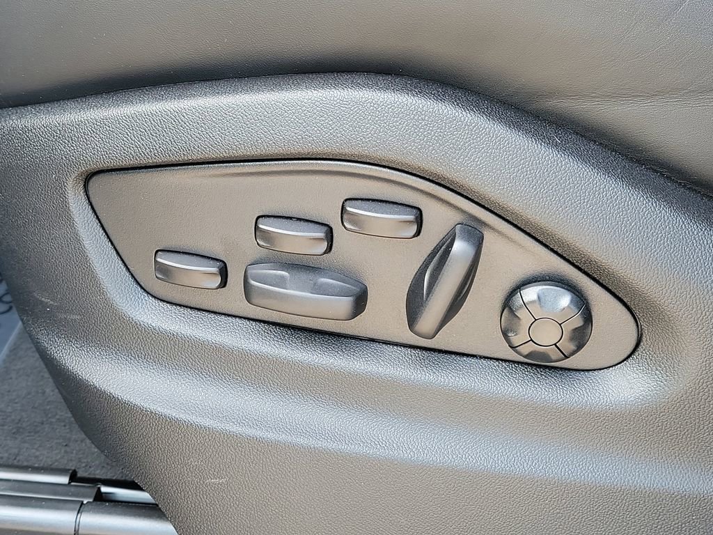 New 2026 Porsche Cayenne GTS image 28