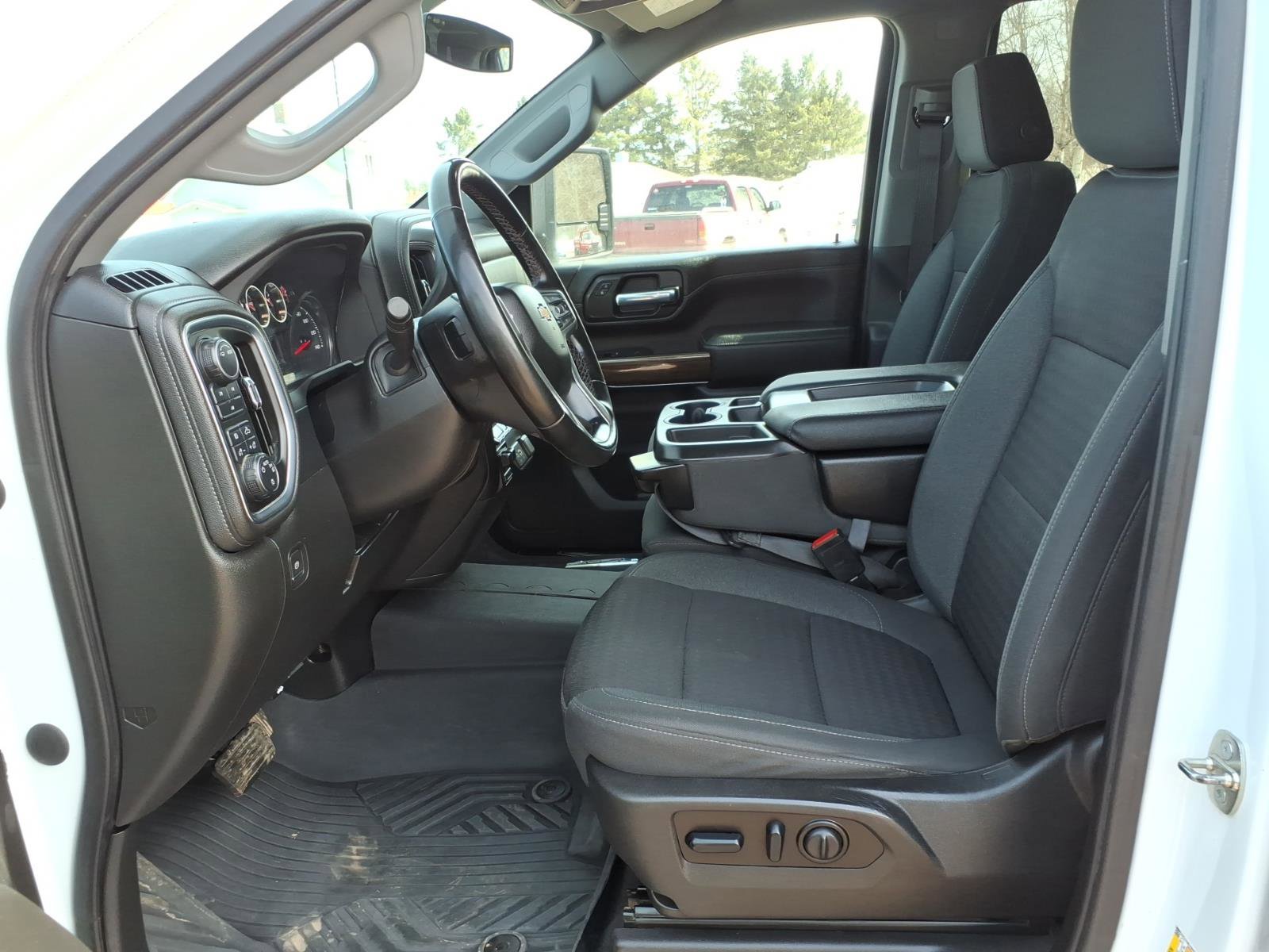 Used 2023 Chevrolet Silverado 2500 LT w/ Convenience Package image 10