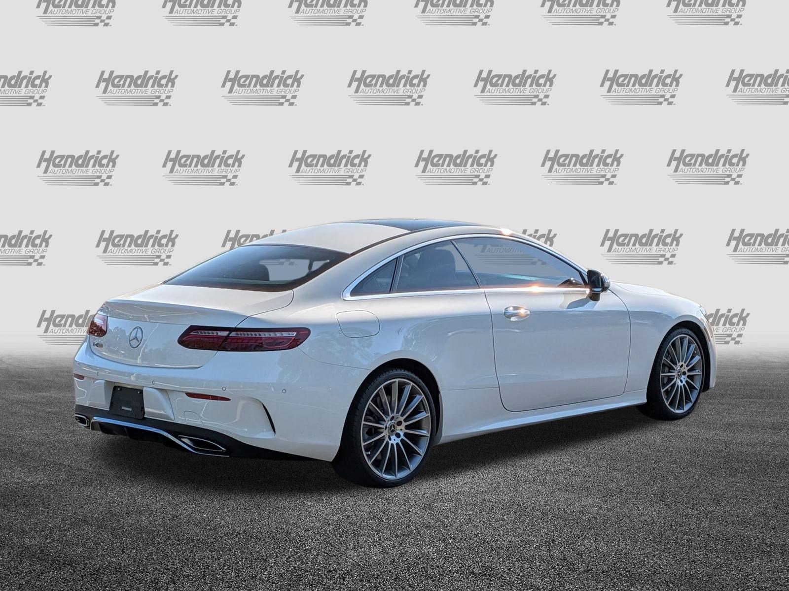 Used 2023 Mercedes-Benz E 450 Coupe image 9