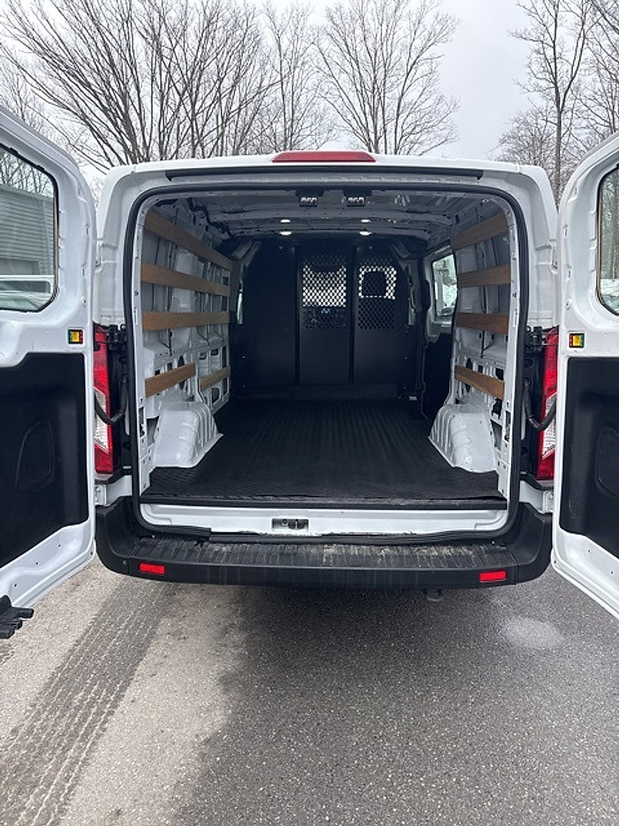 Used 2024 Ford Transit 250 Low Roof w/ Exterior Upgrade Package RWD image 20