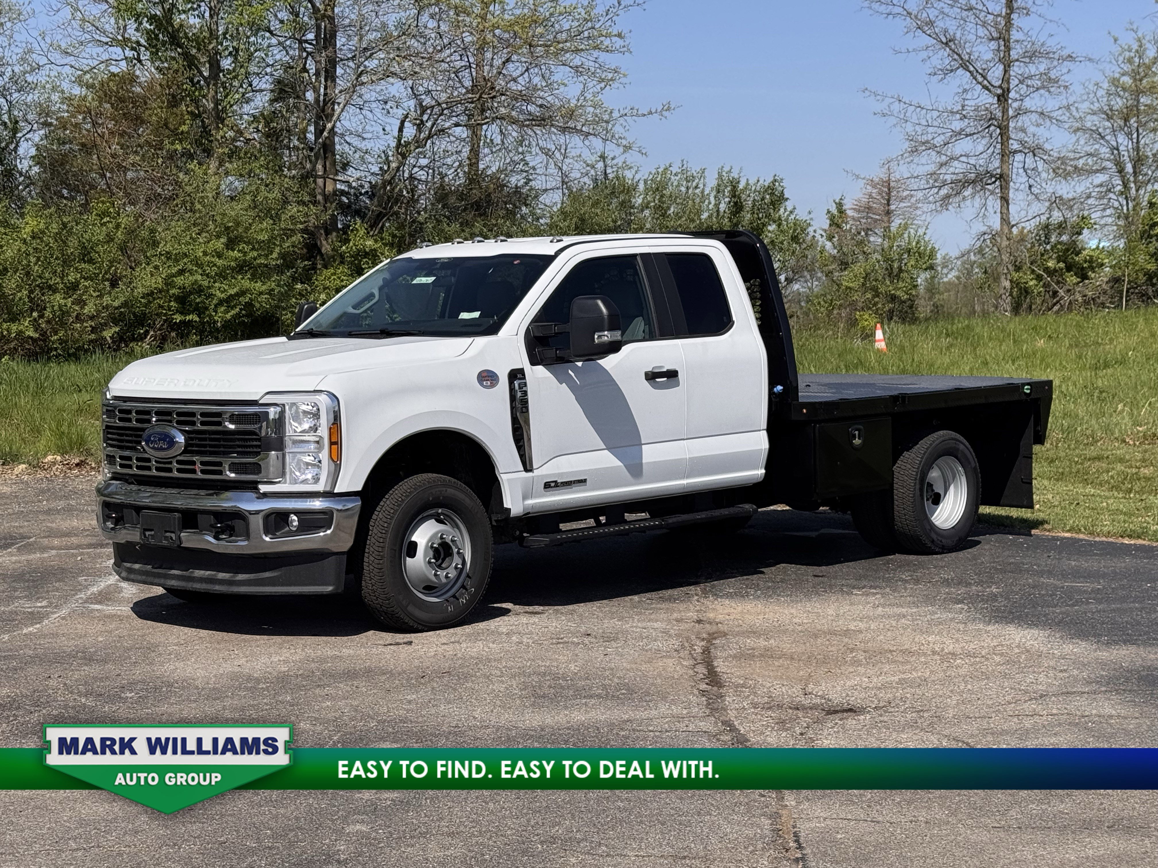 New 2026 Ford F350 XL w/ XL Chrome Package AWD/4WD image 1