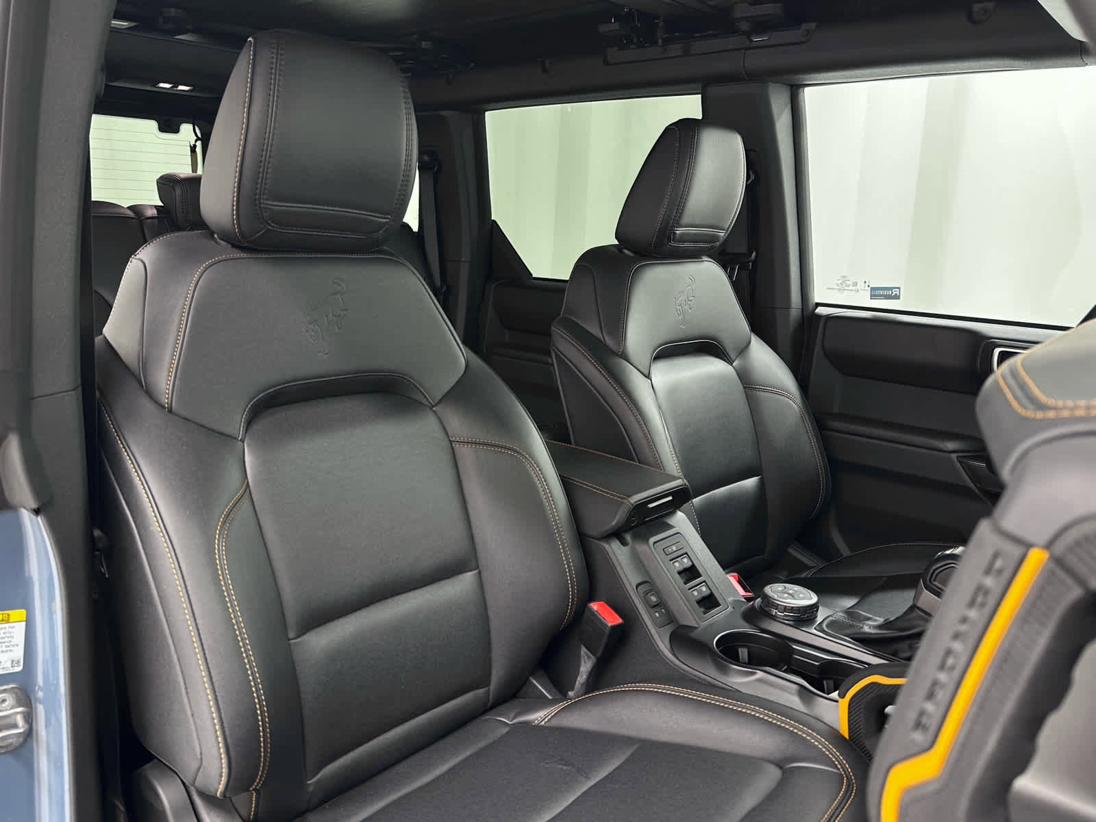 Used 2024 Ford Bronco Badlands AWD/4WD image 19