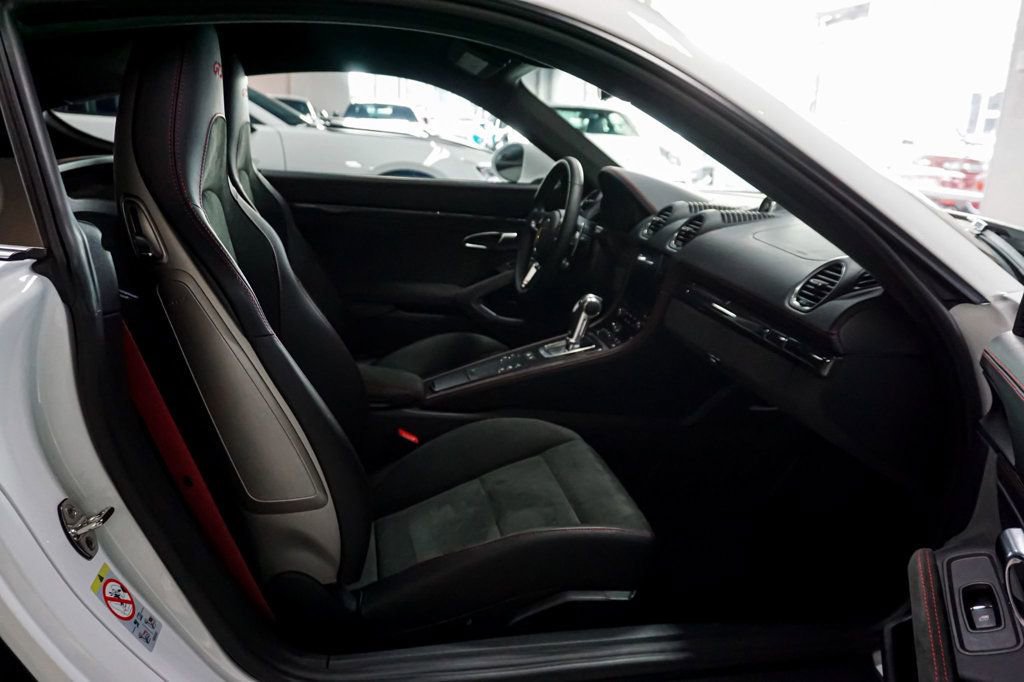 Used 2024 Porsche 718 Cayman GT4 image 28