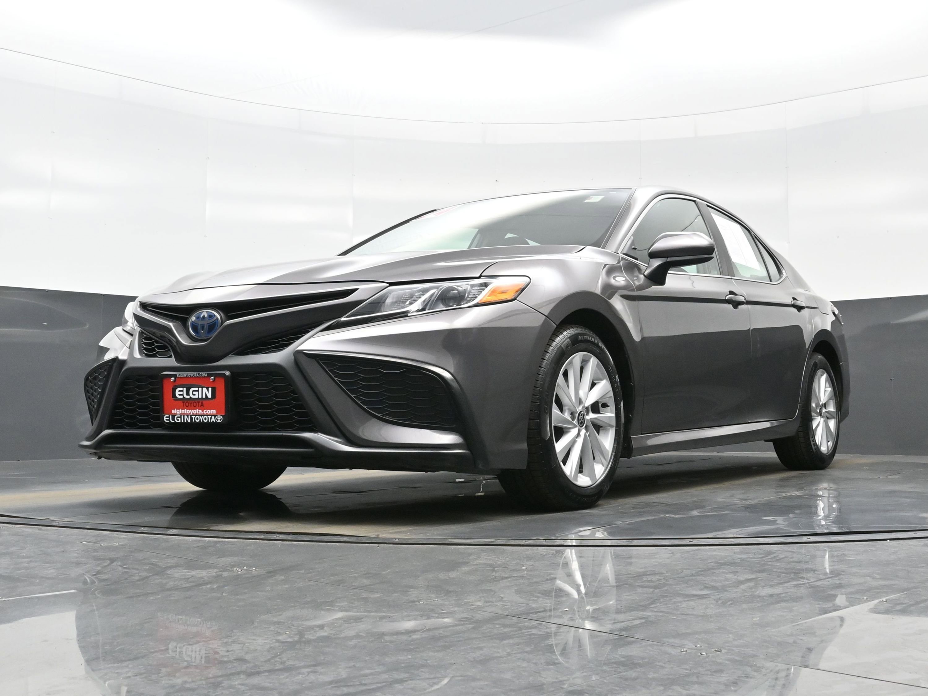 Used 2024 Toyota Camry LE image 24