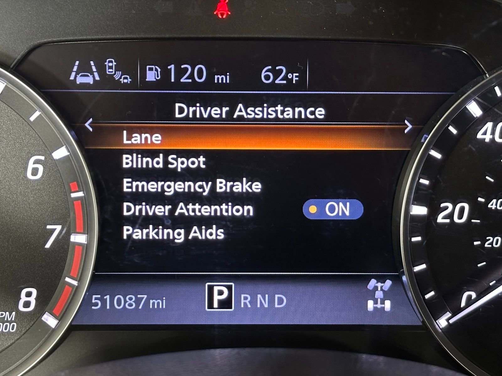 Used 2023 Nissan Titan SV image 13