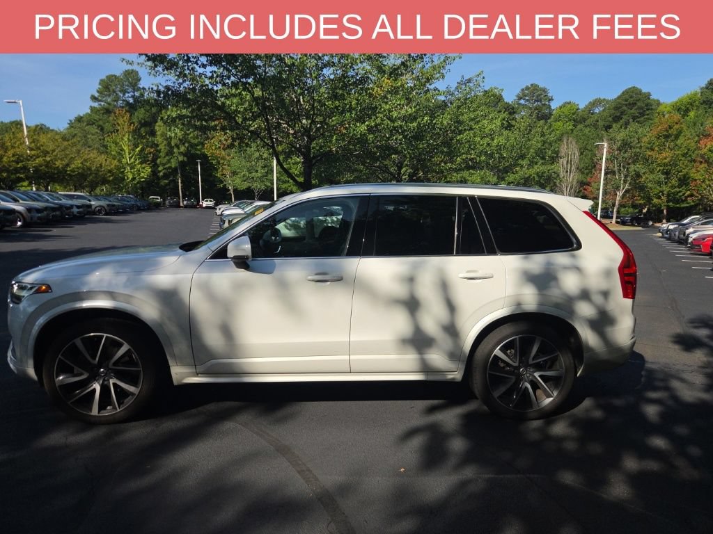 Used 2020 Volvo XC90 T6 Momentum w/ Protection Package Premier AWD/4WD image 5