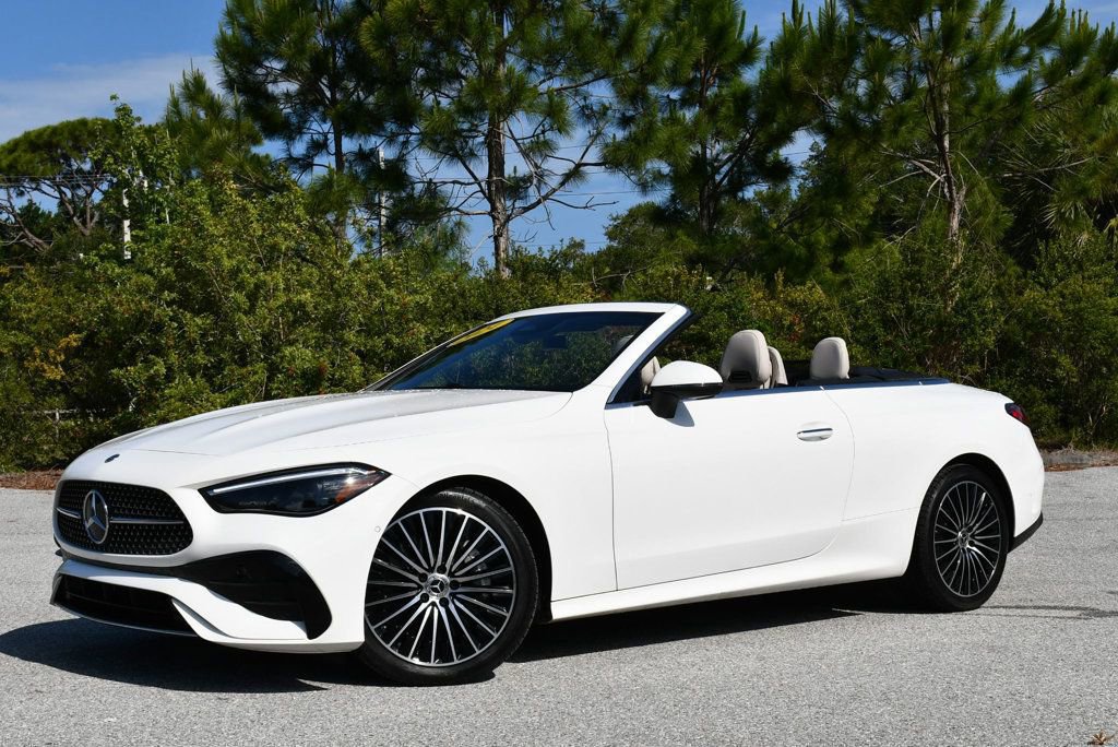 Used 2024 Mercedes-Benz CLE 450 4MATIC Cabriolet image 22