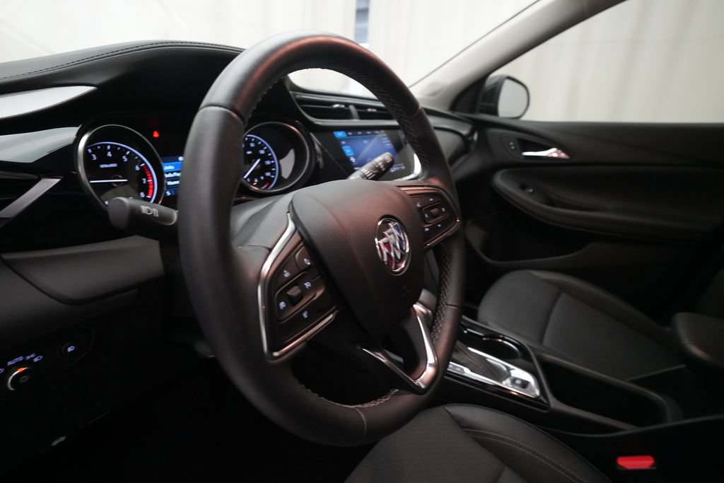 Used 2023 Buick Encore GX Select FWD image 8