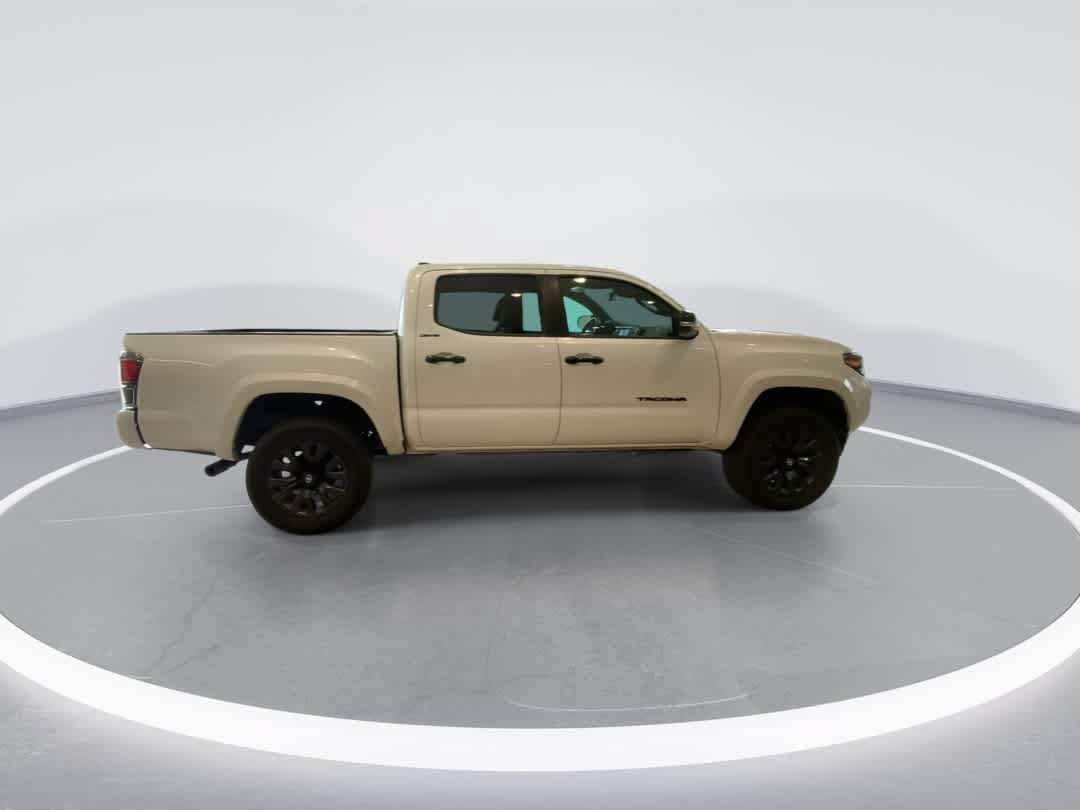 Used 2023 Toyota Tacoma Limited w/ Nightshade Package AWD/4WD image 9