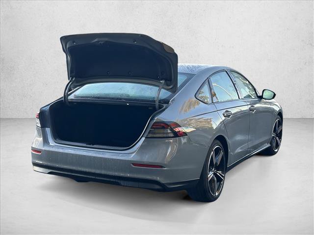 Used 2026 Honda Accord SE image 8