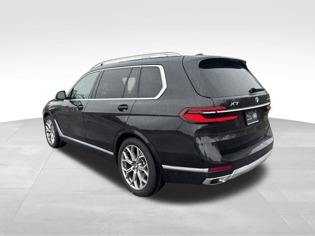 Used 2023 BMW X7 xDrive40i image 4