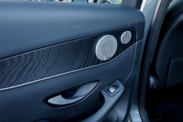 Used 2018 Mercedes-Benz GLC 300 4MATIC image 39