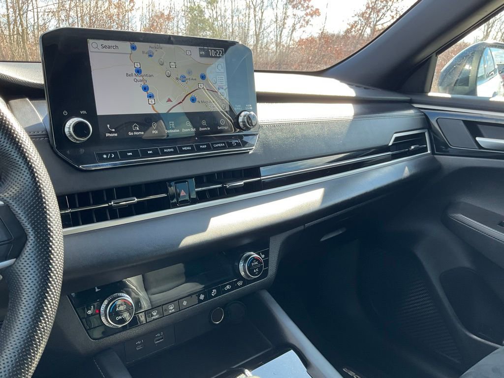 Used 2023 Mitsubishi Outlander SE Black Edition image 10