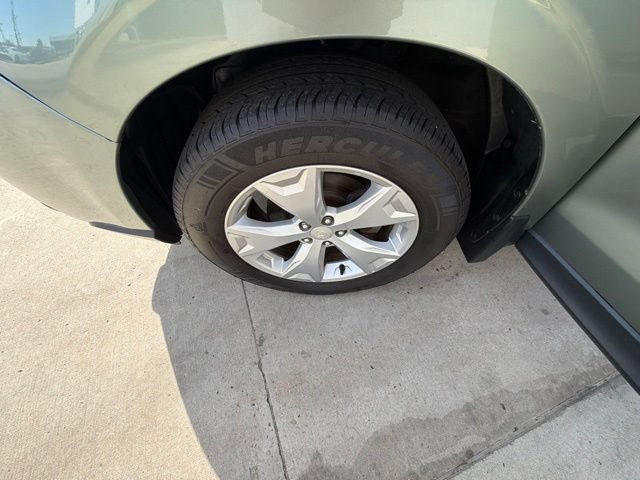 Used 2015 Subaru Forester 2.5i Limited AWD/4WD image 39