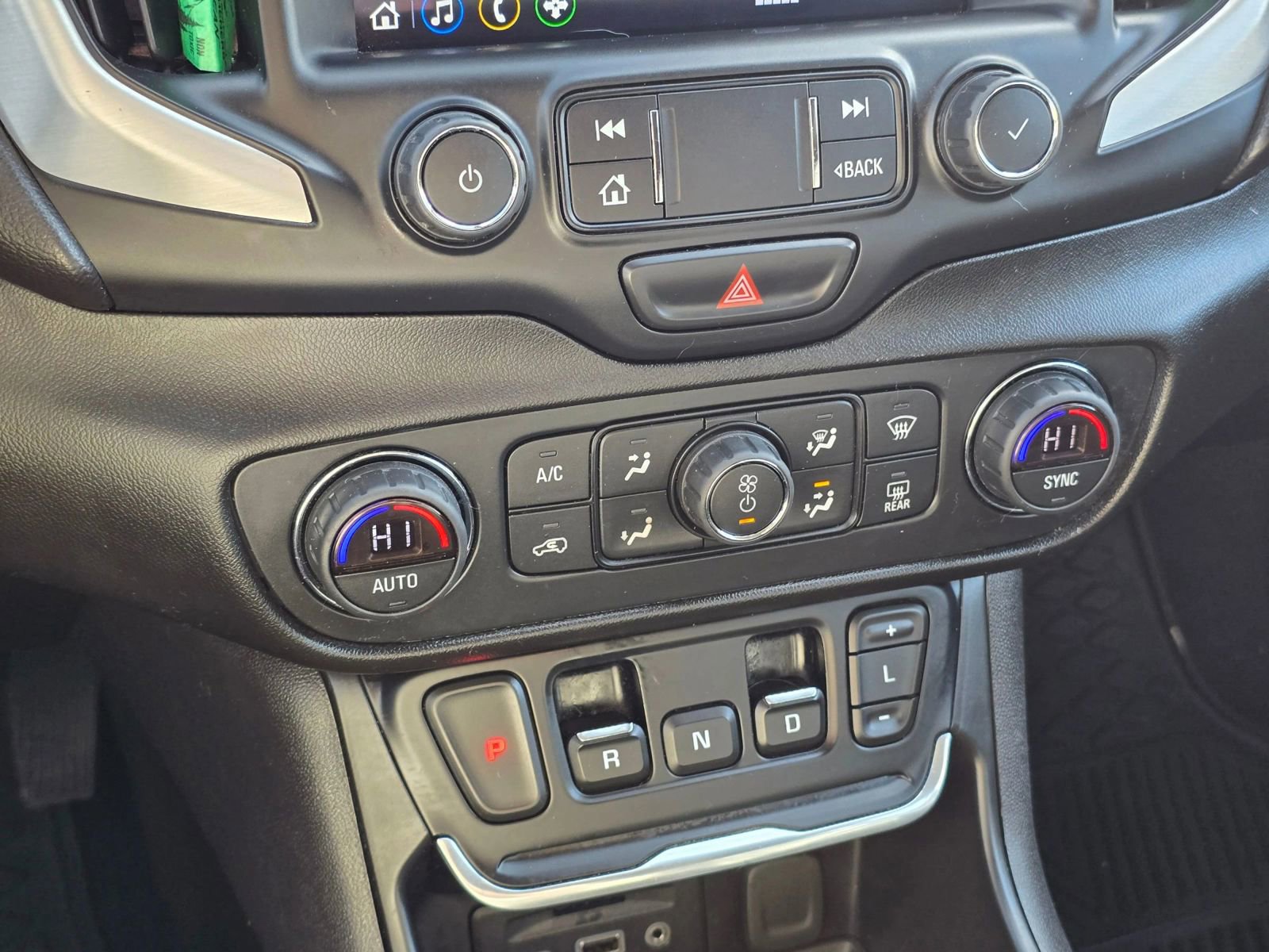 Used 2019 GMC Terrain SLT image 27