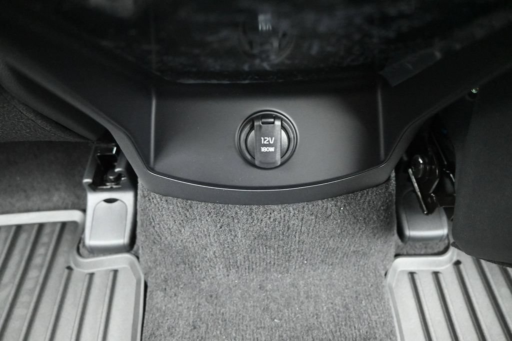 New 2026 Kia Sorento S w/ S Panoramic Sunroof Package FWD image 13