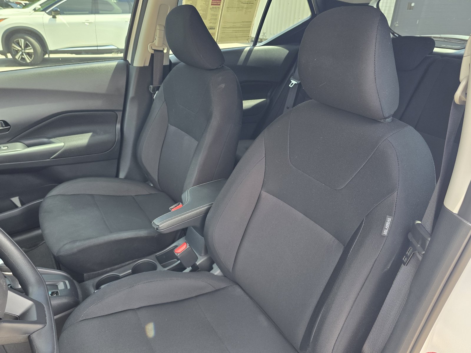 Certified 2025 Nissan Kicks Play S FWD image 13
