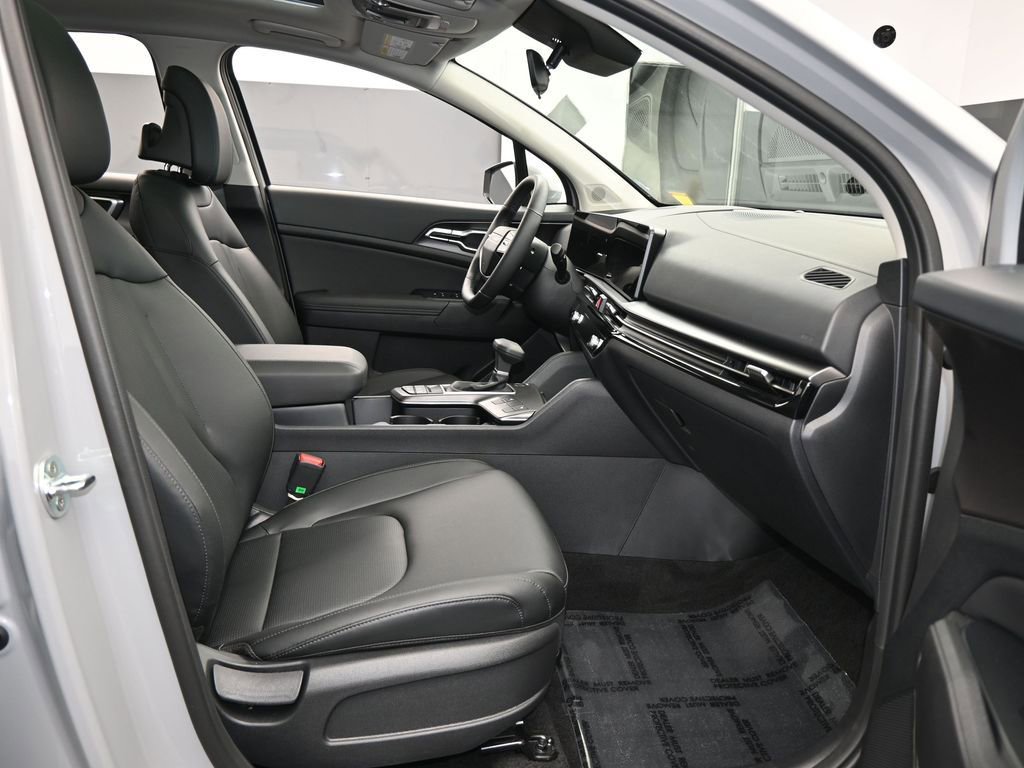 Used 2026 Kia Sportage EX w/ EX Panorama Roof Package FWD image 33