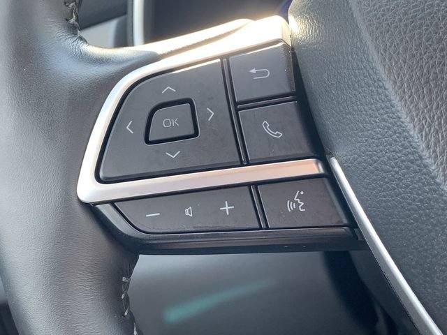 Used 2024 Toyota Highlander Limited AWD/4WD image 24