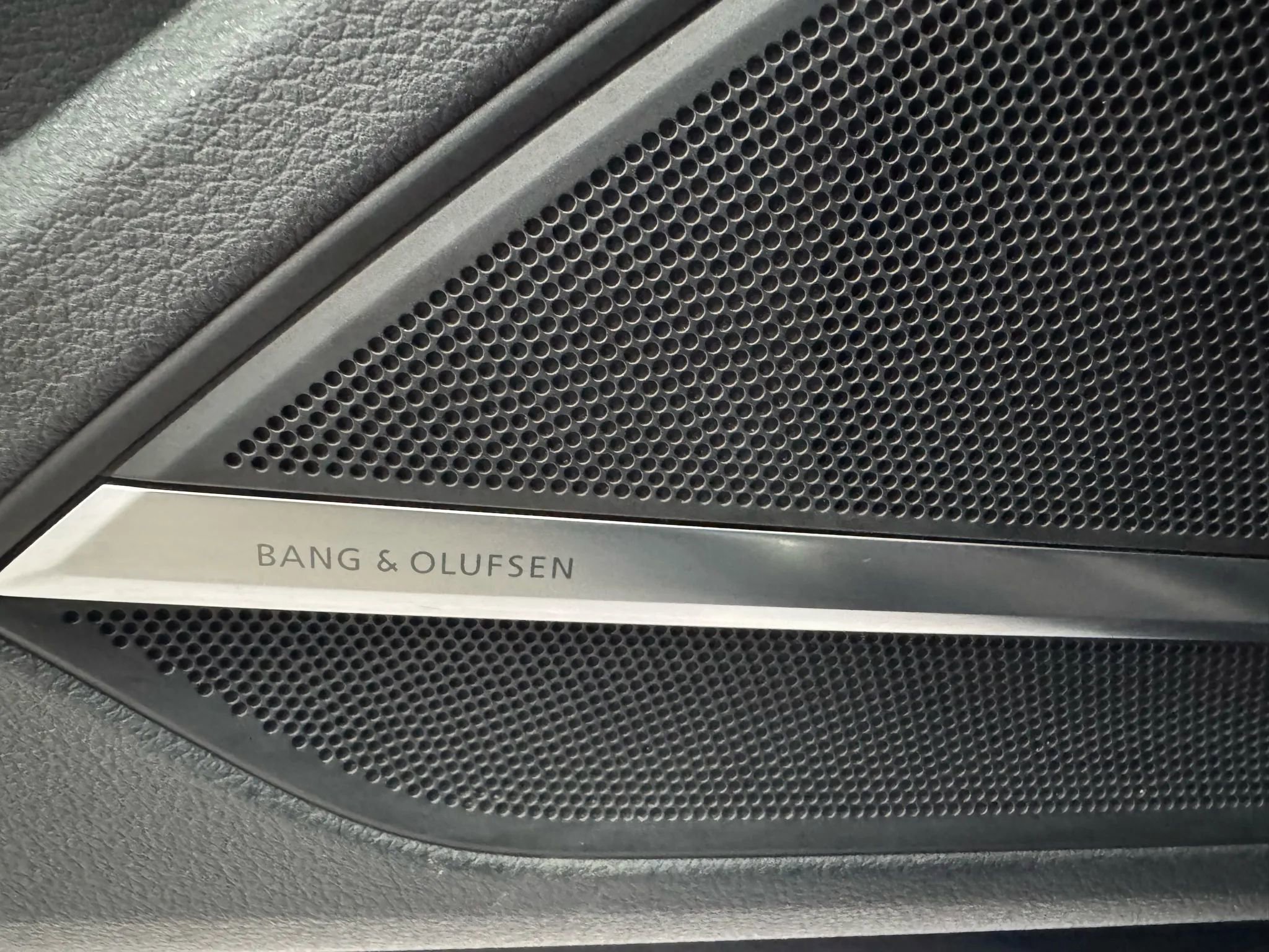 Used 2019 Audi A8 L 3.0T w/ Executive Package image 28