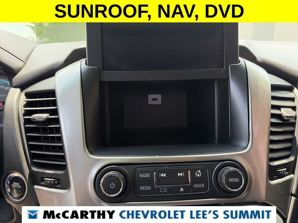 Used 2019 Chevrolet Suburban Premier AWD/4WD image 12