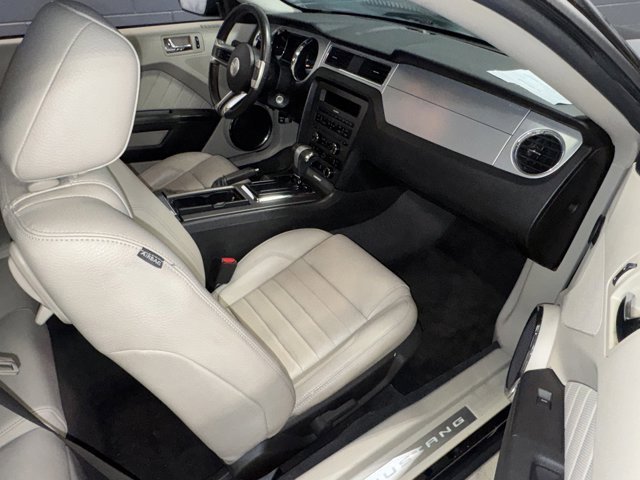 Used 2011 Ford Mustang Premium w/ 202A Rapid Spec Order Code image 10