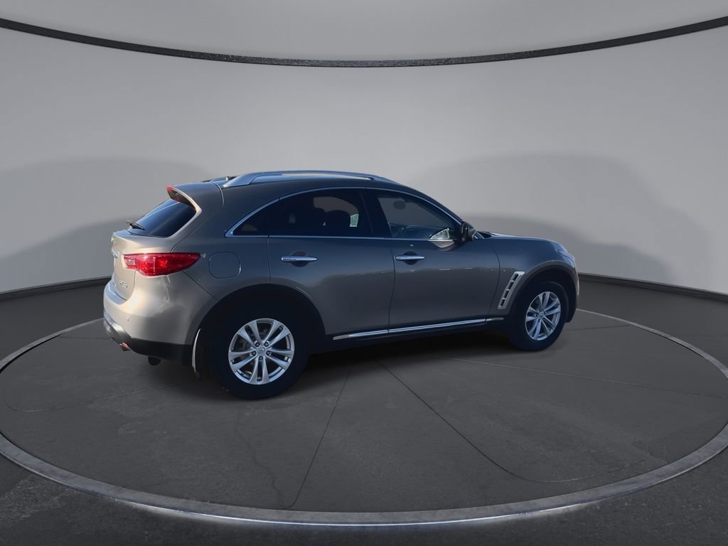 Used 2012 INFINITI FX35 Base w/ Premium Pkg image 9
